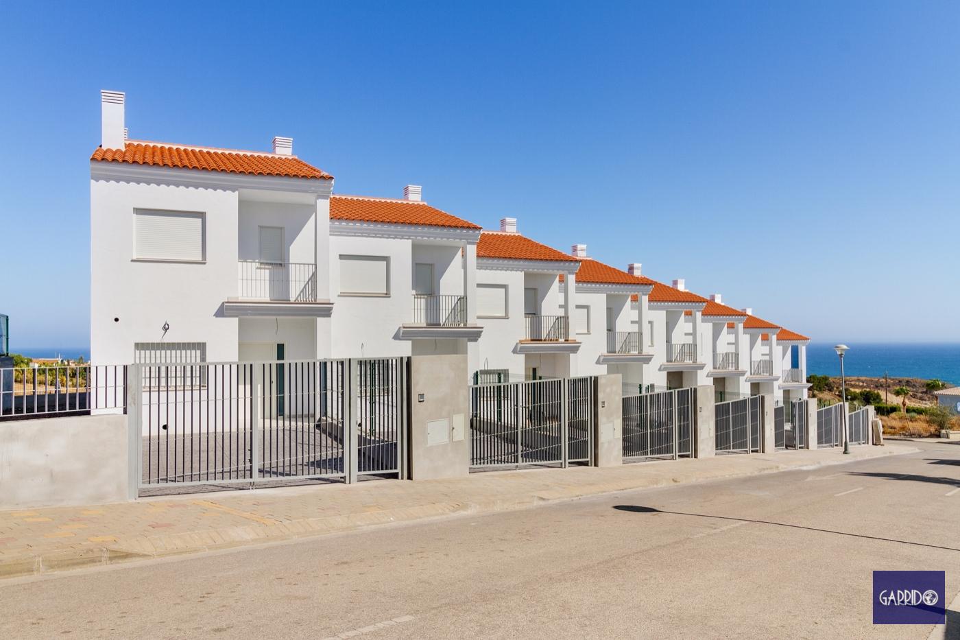 Hus till salu ej färdigställd i Torre del Mar, 214.500 (Ref.: Mirador Beach)